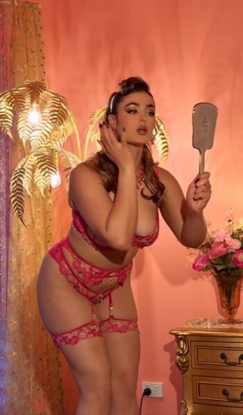 🔥 Stefania ferrario  page leaked private photo uncensored full