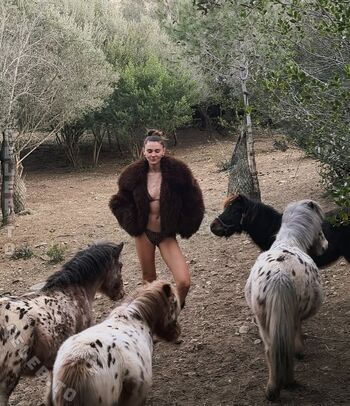 🔥 Stefanie giesinger page leaked private photo uncensored full