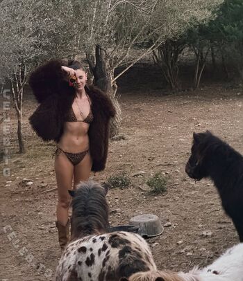 🔥 Stefanie giesinger page leaked private photo uncensored full