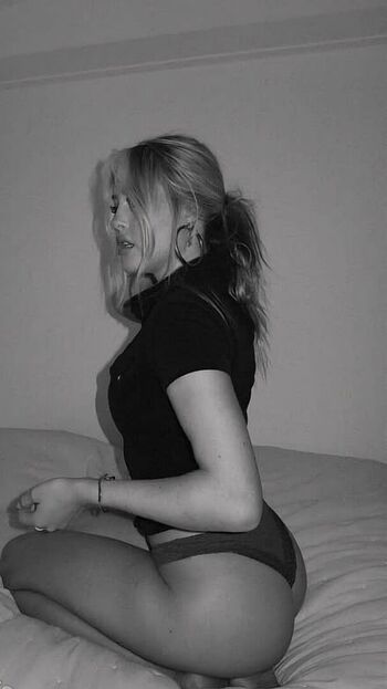 🔥 Sterre meijer  page leaked private photo uncensored full