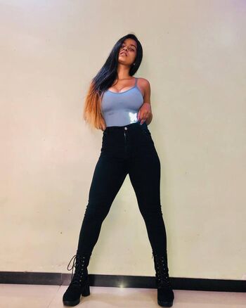 🔥 Suhana khan page leaked private photo uncensored full