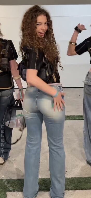 🔥 Sunday kalogeras page leaked private photo uncensored full