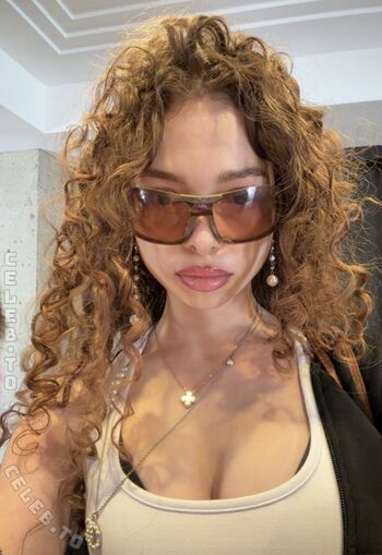 🔥 Sunday kalogeras leaked private photo uncensored full