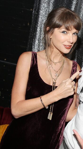 🔥 Taylor swift  page leaked private photo uncensored full