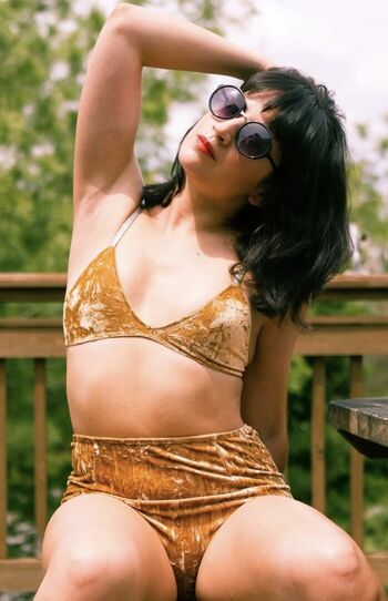 🔥 Theanniepotts leaked private photo uncensored full