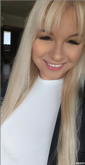 🔥 Tina typicaltinaa leaked private photo uncensored full