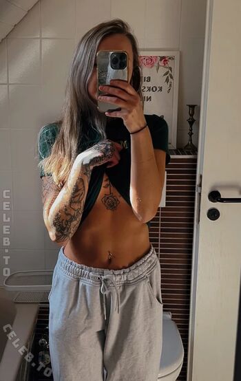 🔥 Toy girl leaked private photo uncensored full