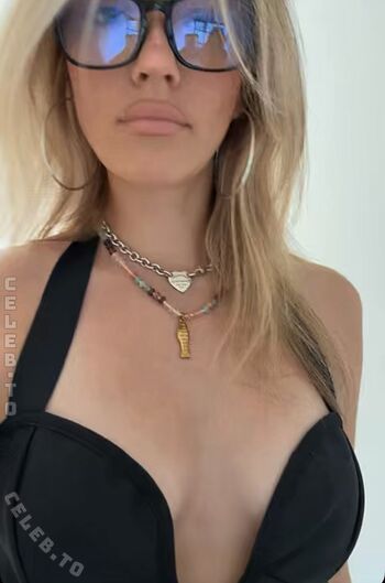 🔥 Trixsieaus leaked private photo uncensored full