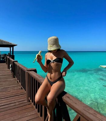 🔥 Turkish girls leaked private photo uncensored full