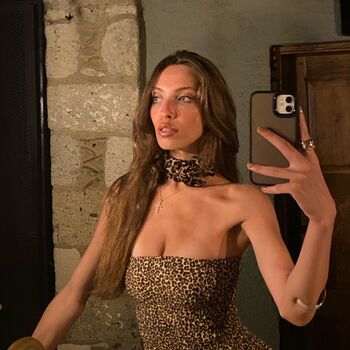 🔥 Turkish girls leaked private photo uncensored full