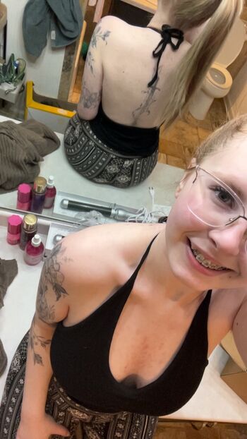 🔥 Ur future gf page leaked private photo uncensored full