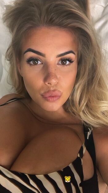 🔥 Valentina di rocco  page leaked private photo uncensored full