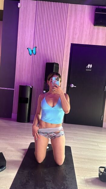 🔥 Valerie loureda  page leaked private photo uncensored full