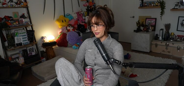 🔥 Valkyrae  page leaked private photo uncensored full