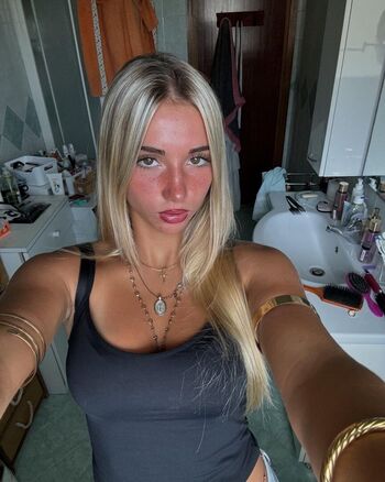 🔥 Vallarani leaked private photo uncensored full