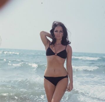 🔥 Vintage starlets page leaked private photo uncensored full