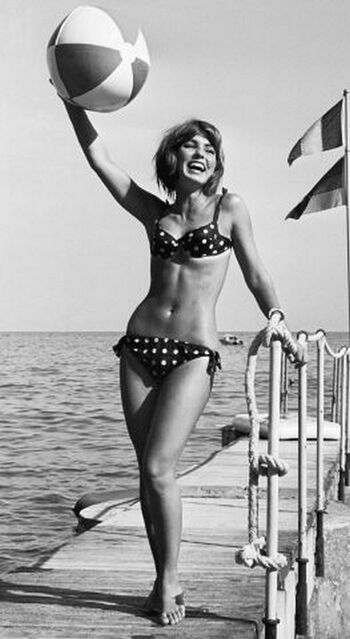 🔥 Vintage starlets page leaked private photo uncensored full