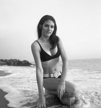 🔥 Vintage starlets page leaked private photo uncensored full