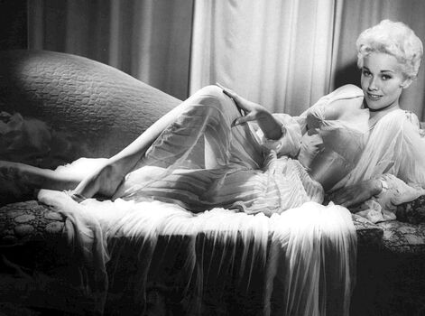 🔥 Vintage starlets page leaked private photo uncensored full