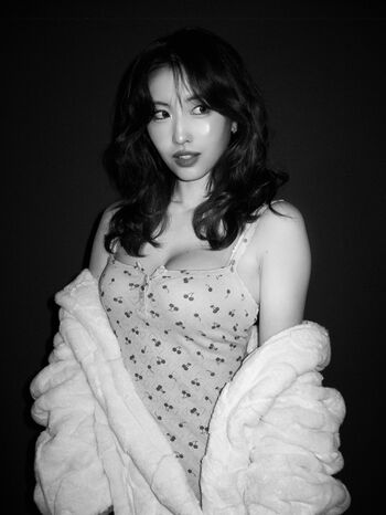 🔥 Womenk pop page leaked private photo uncensored full