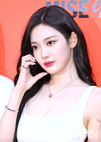 🔥 Womenk pop page leaked private photo uncensored full