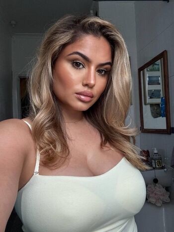 🔥 Yasmin leaked private photo uncensored full