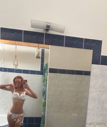 🔥 Yourgirl romy leaked private photo uncensored full