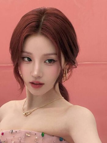 🔥 Yuqi leaked private photo uncensored full