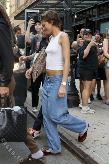 🔥 Zendaya page leaked private photo uncensored full