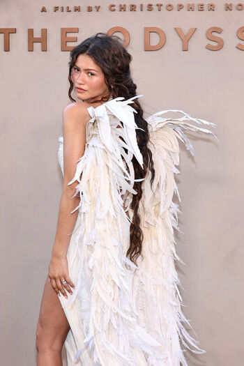 🔥 Zendaya page leaked private photo uncensored full