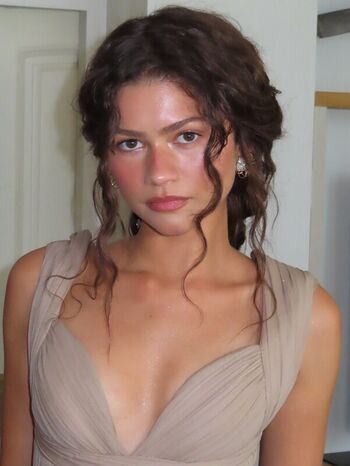 🔥 Zendaya page leaked private photo uncensored full